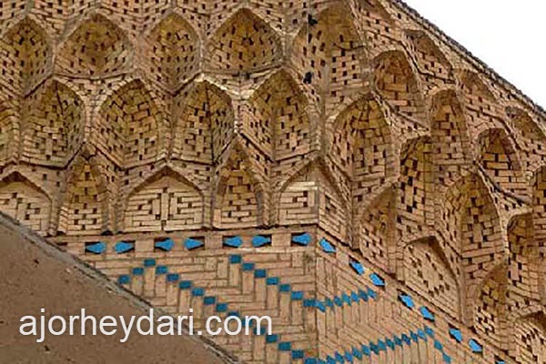 بهترین کارخانه تولید آجر نقش برجسته | آجر سنتی حیدری 