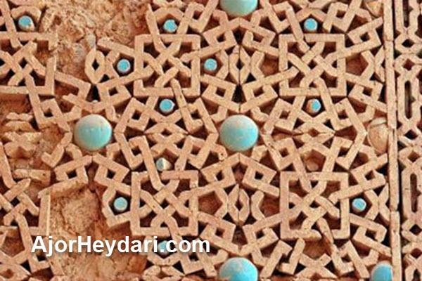 آجر نقش برجسته چیست؟